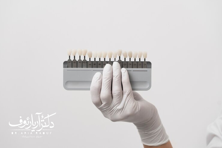 تصویر نمادین برای شرایط ایمپلنت اقساطی و پرداخت مرحلهای هزینهها در کلینیک دندانپزشکی دکتر رئوف در تبریز.